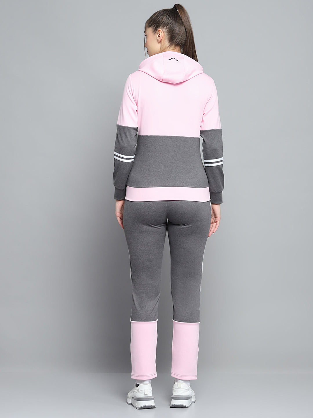 Women Pink Solid Hooded Full Sleeve Tracksuit