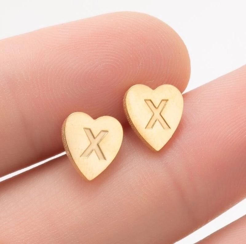 1 Pair Fashion Letter Heart Shape Plating 304 Stainless Steel 18K Gold Plated Ear Studs