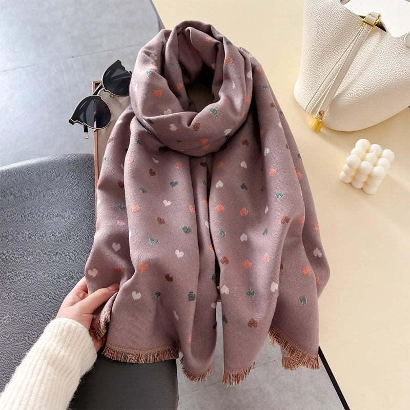 Women's Elegant Classic Style Printing Heart Shape Wool-like Polyester Scarf