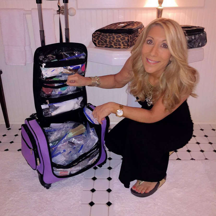 🎉𝑳𝒊𝒎𝒊𝒕𝒆𝒅 𝑻𝒊𝒎𝒆 𝑷𝒓𝒐𝒎𝒐𝒕𝒊𝒐𝒏💝Only Today Buy 2 Get 35% Off✨Weekender Travel Bag with Set of 2 Snap-In Toiletry Case