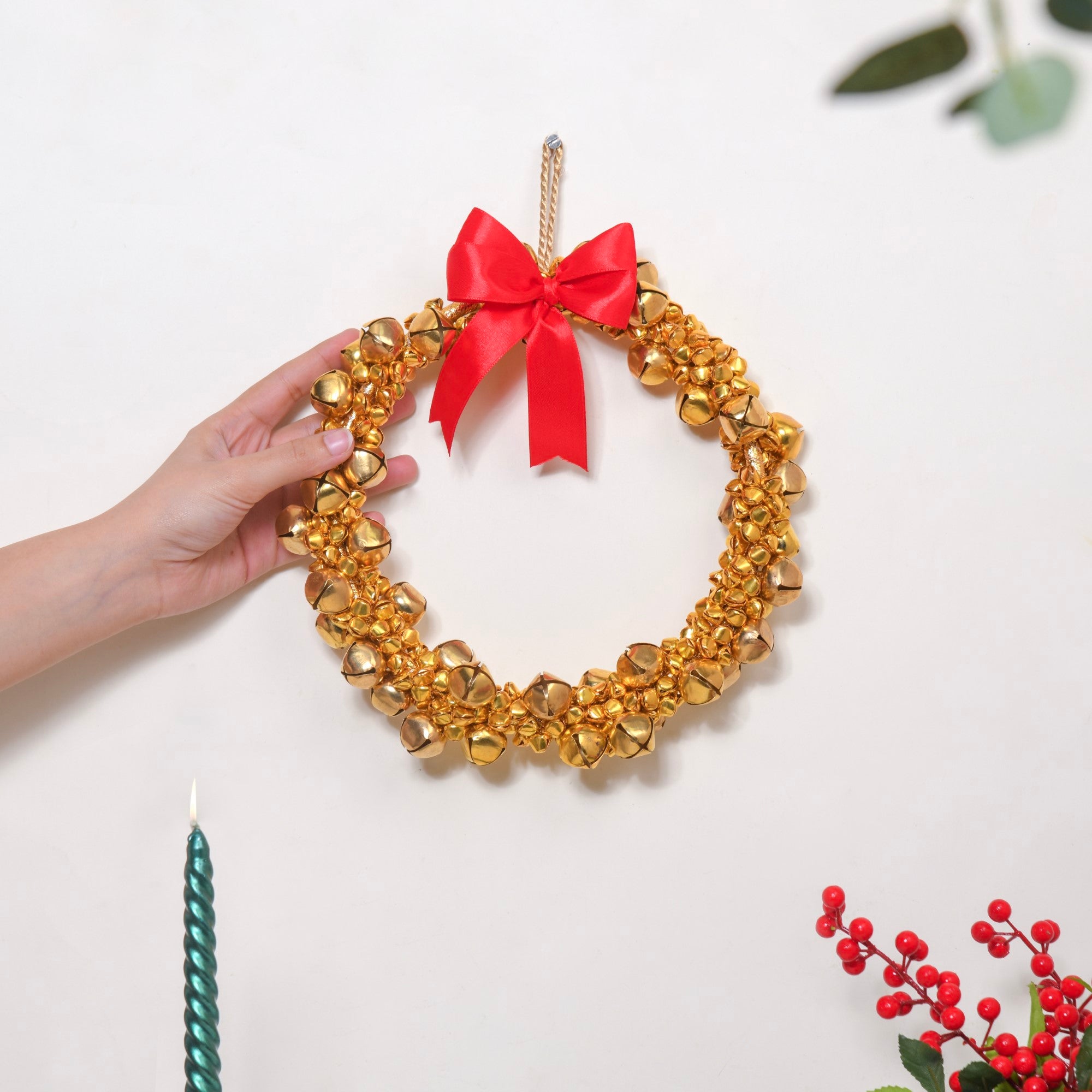 Gold Wreath With Bells 8 Inch