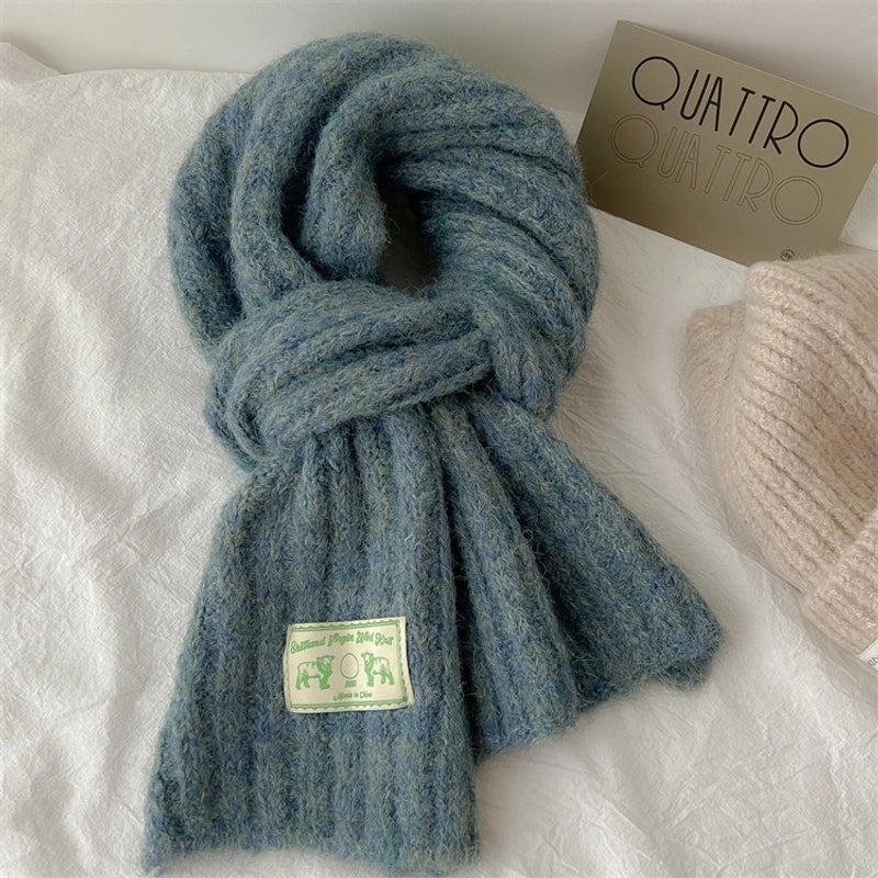 Women's Elegant Solid Color Knit Scarf