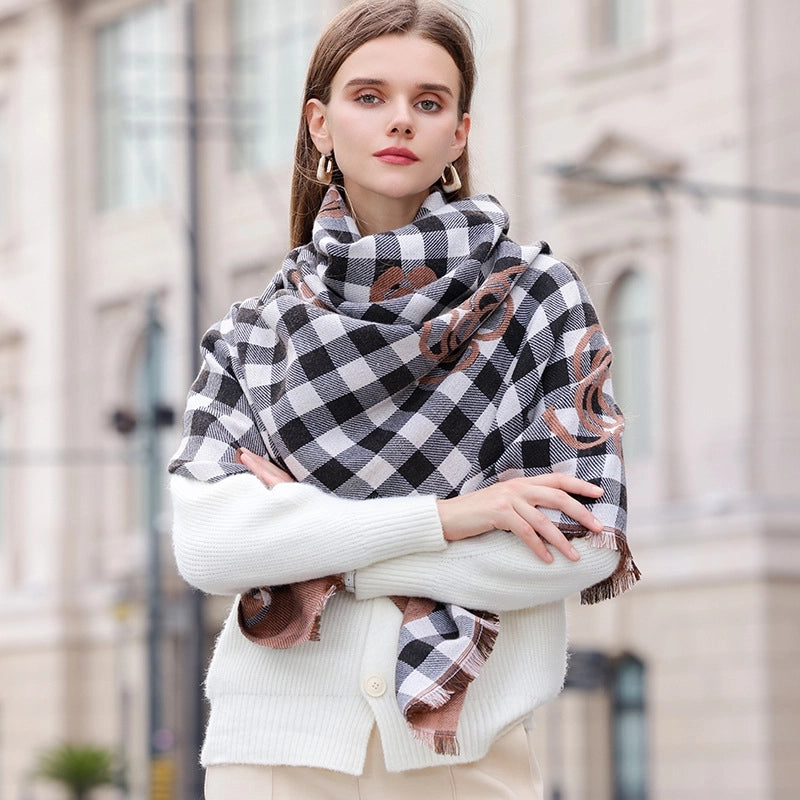Women's Elegant Basic Streetwear Plaid Imitation Cashmere Scarf