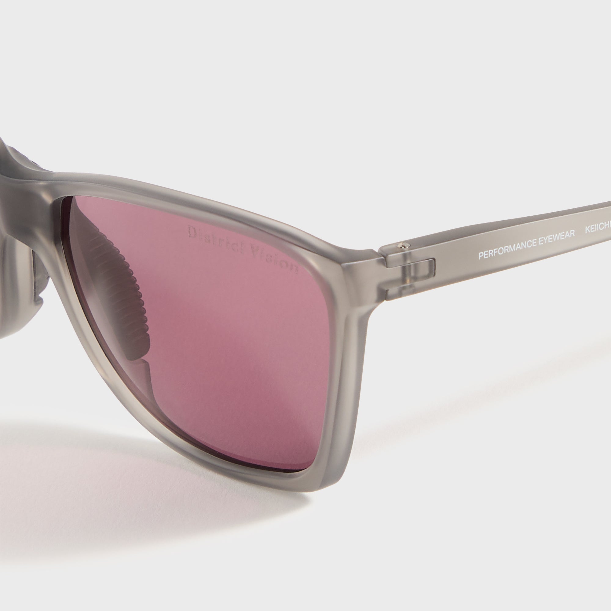 District Vision Keiichi Standard - Gray / D+ Black Rose