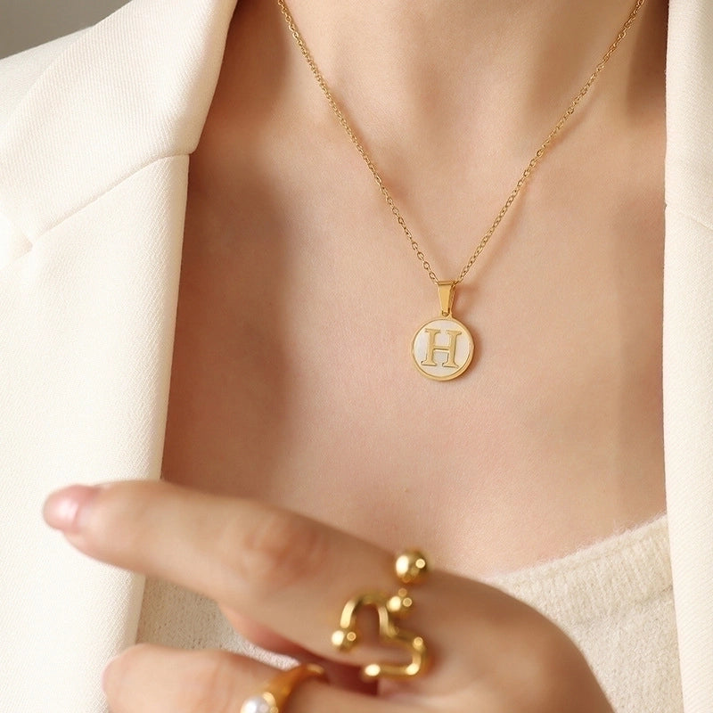 Fashion Letter 304 Stainless Steel Shell 18K Gold Plated Plating Pendant Necklace