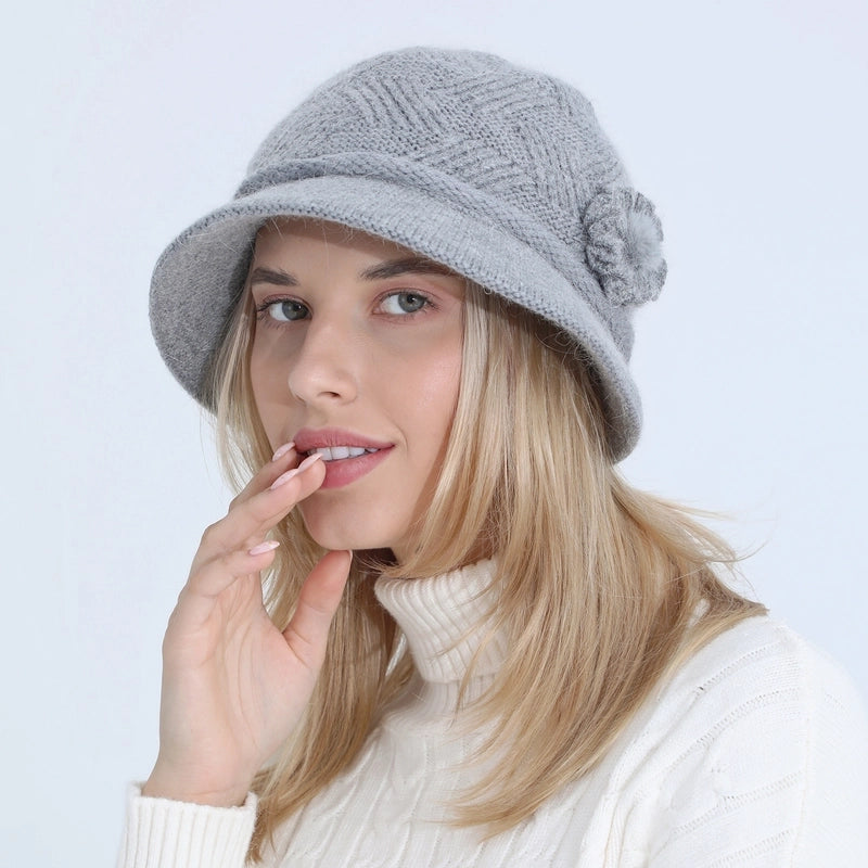 Women's Minimalist Solid Color Flat Eaves Wool Cap