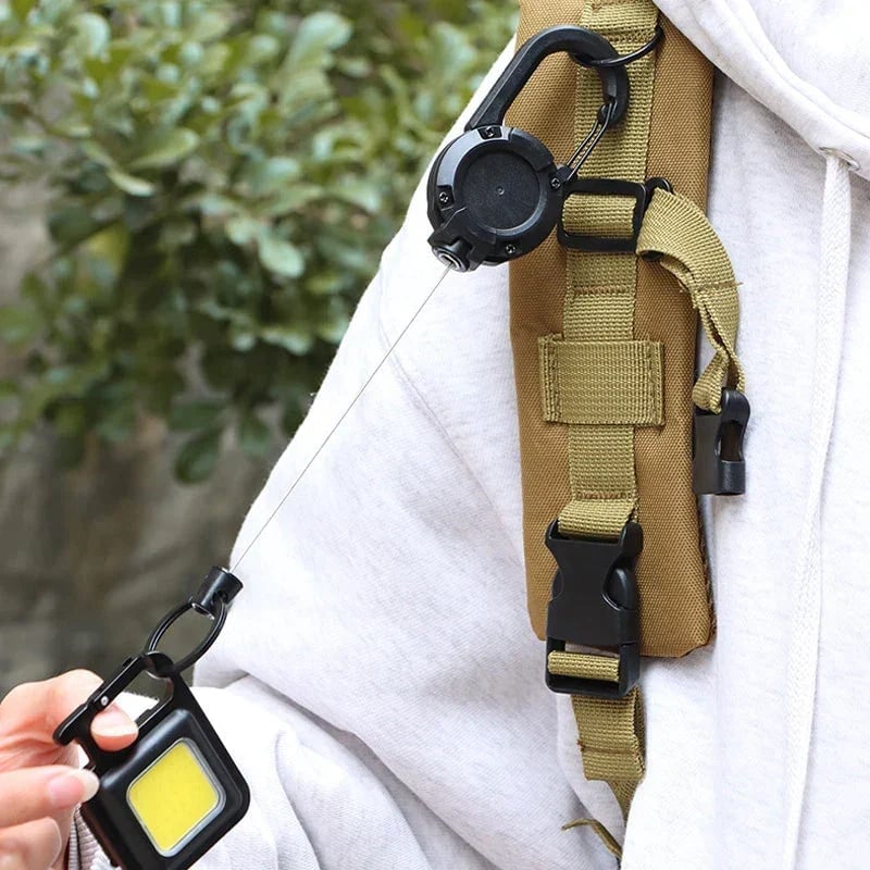 🔥Early Father's Day Hot Sale - Outdoor Automatic Retractable Nylon Rope Luya Anti-theft Tactical Keychain