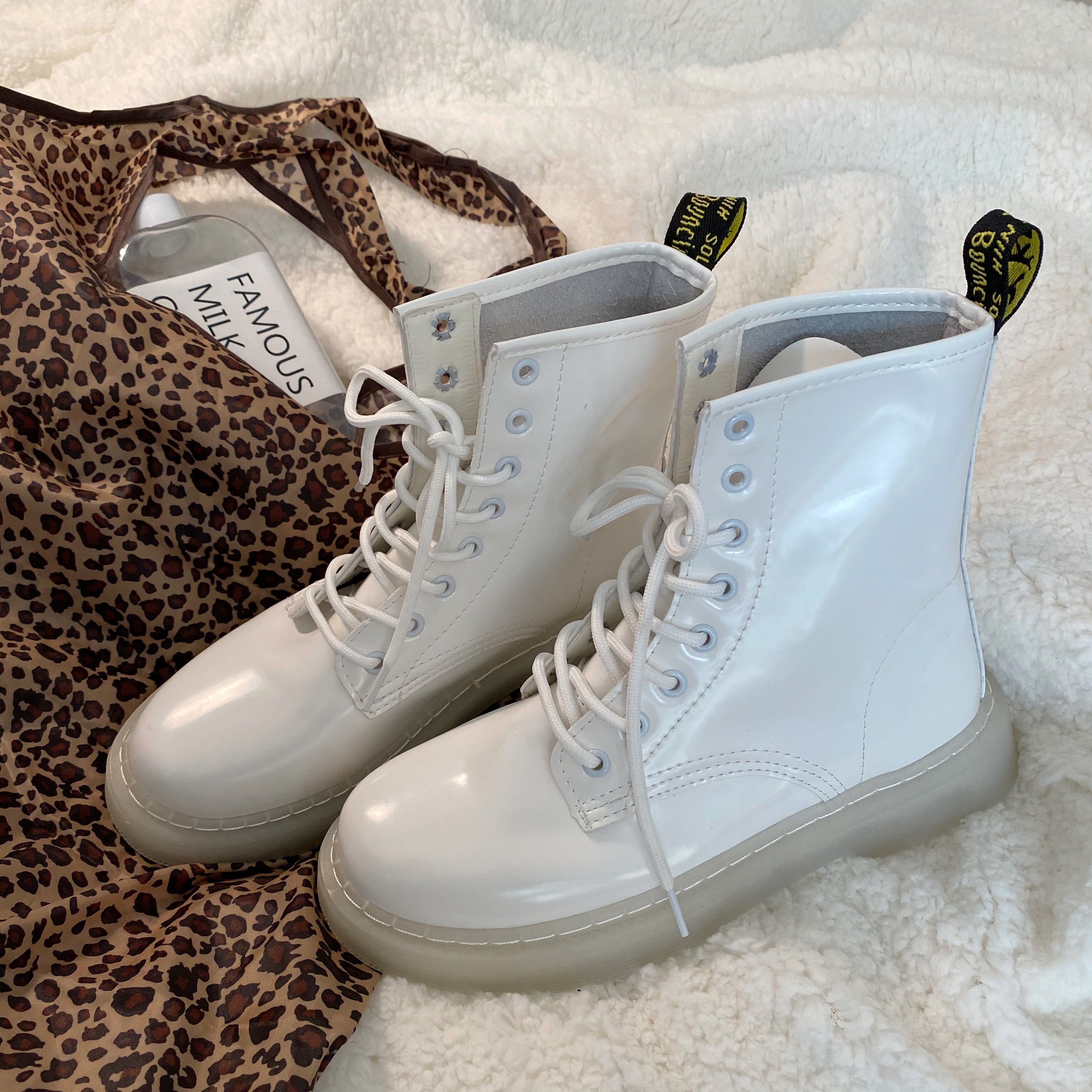 Ulzzang Martin boots