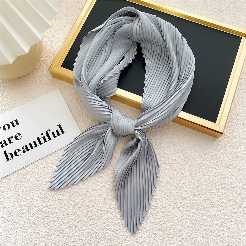 Simple Fold Solid Color Small Square Scarf