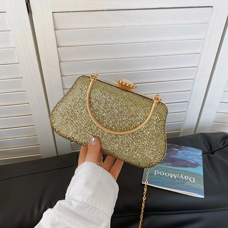 Women's Medium Polyester Solid Color Elegant Vintage Style Square Lock Clasp Evening Bag