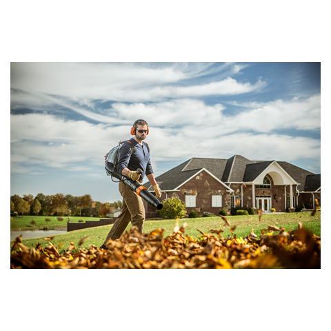 BR 450 Backpack Blower