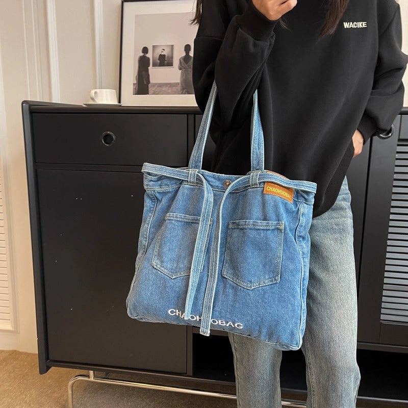 Women's Large Denim Solid Color Streetwear Magnetic Buckle Tote Bag