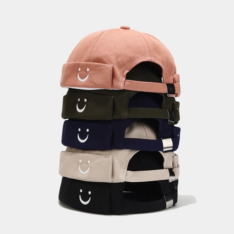 Unisex Minimalist Smile Face Embroidery Eaveless Beanie Hat