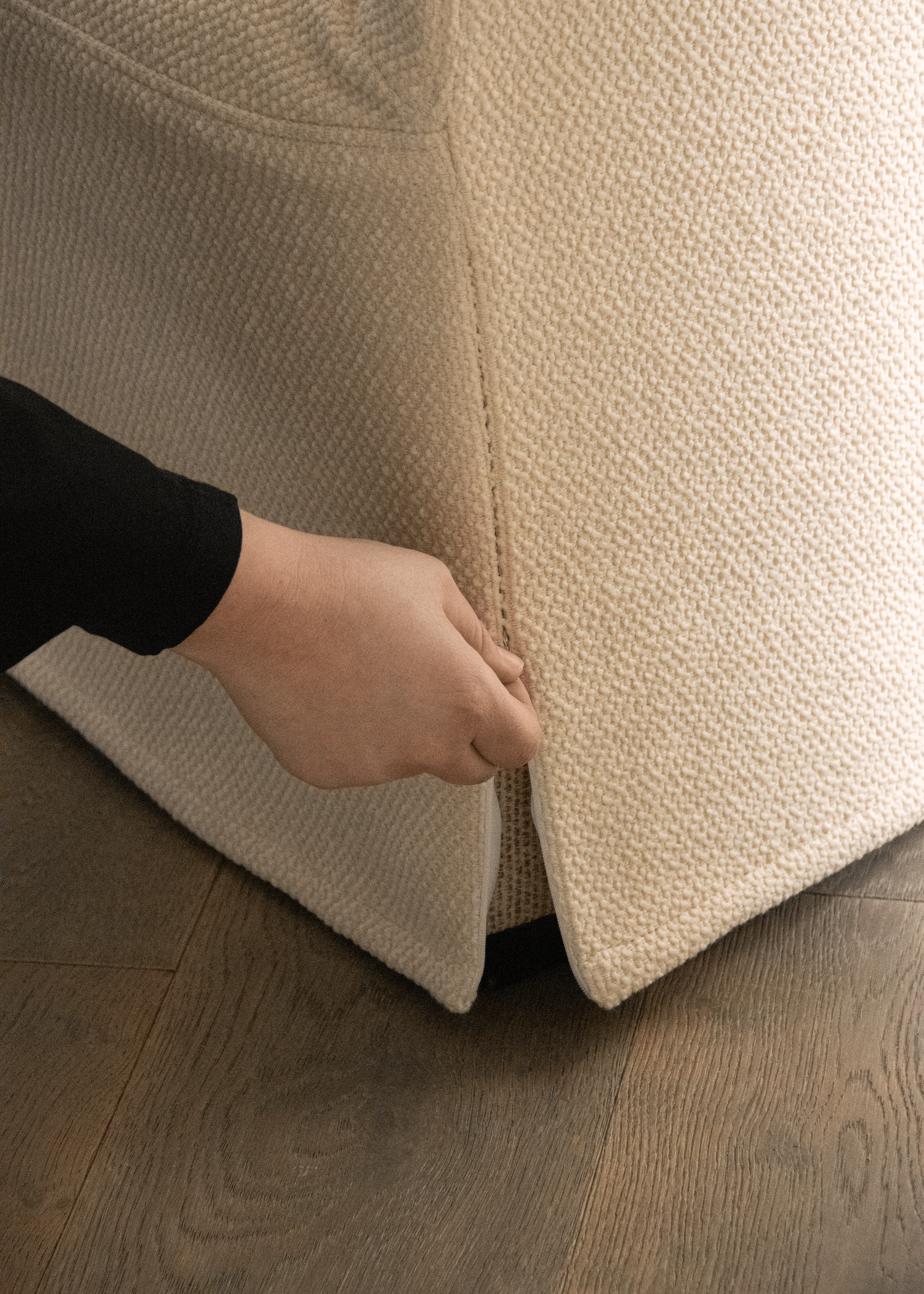 Loose Cover for Tearoom Chair with Swivel