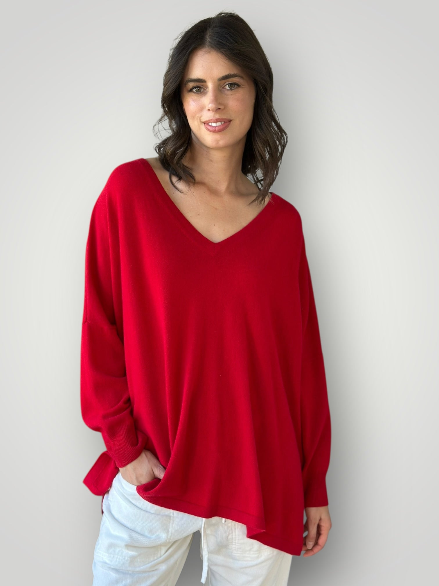 relaxed boyfriend knit- winter red cashmere