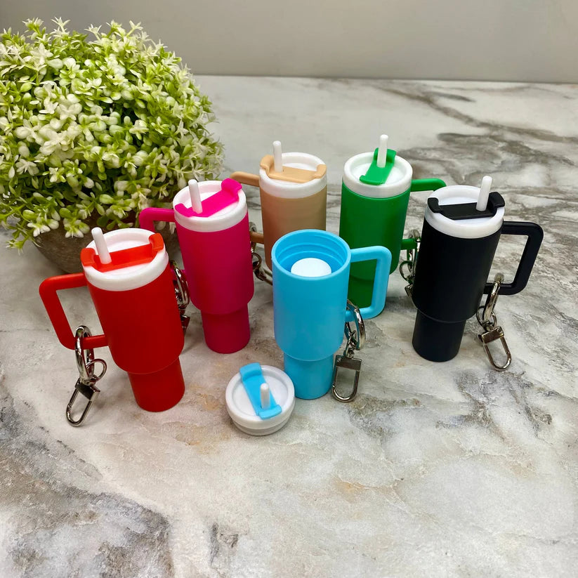 CUTE TUMBLER KEYCHAIN