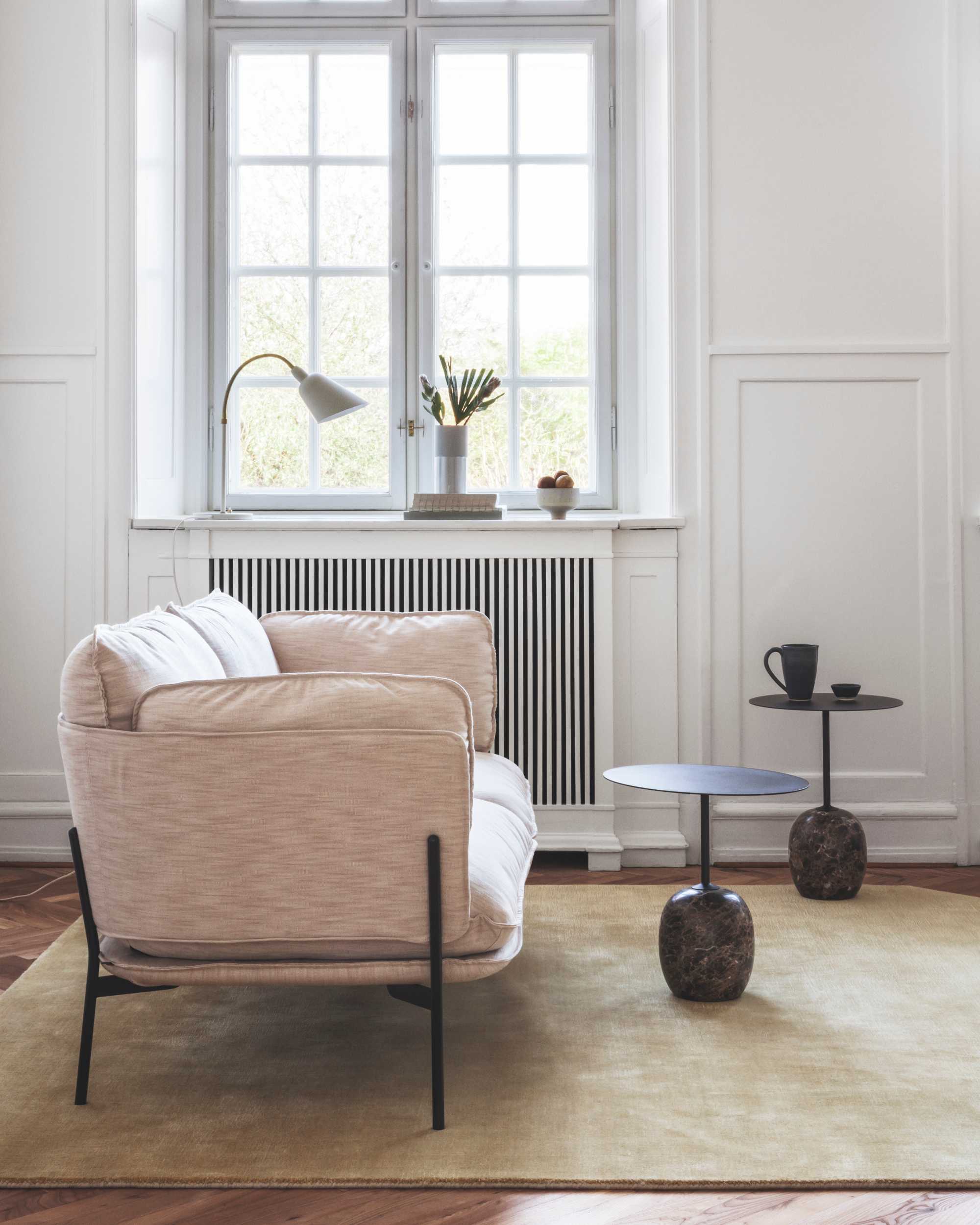 LN9 Lato Oval Side Table. Deep Green/Verde Alpi Marble