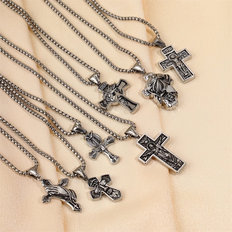 Modern Style Classic Style Portrait Cross Solid Color 304 Stainless Steel 18K Gold Plated Round Pendant Necklace
