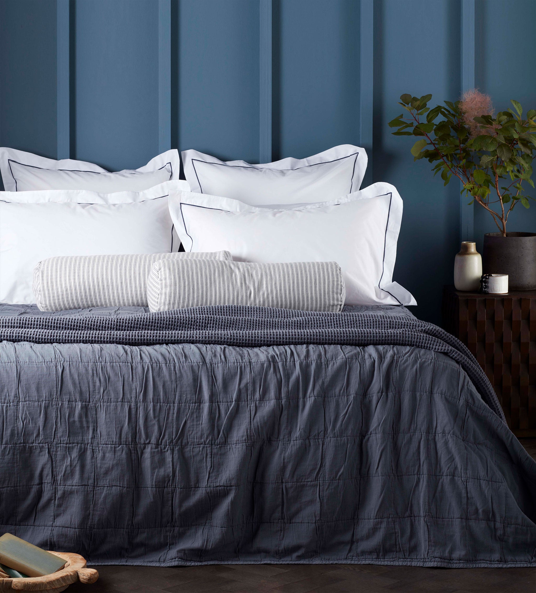 Blue Finn 100% Cotton Quilted Throw