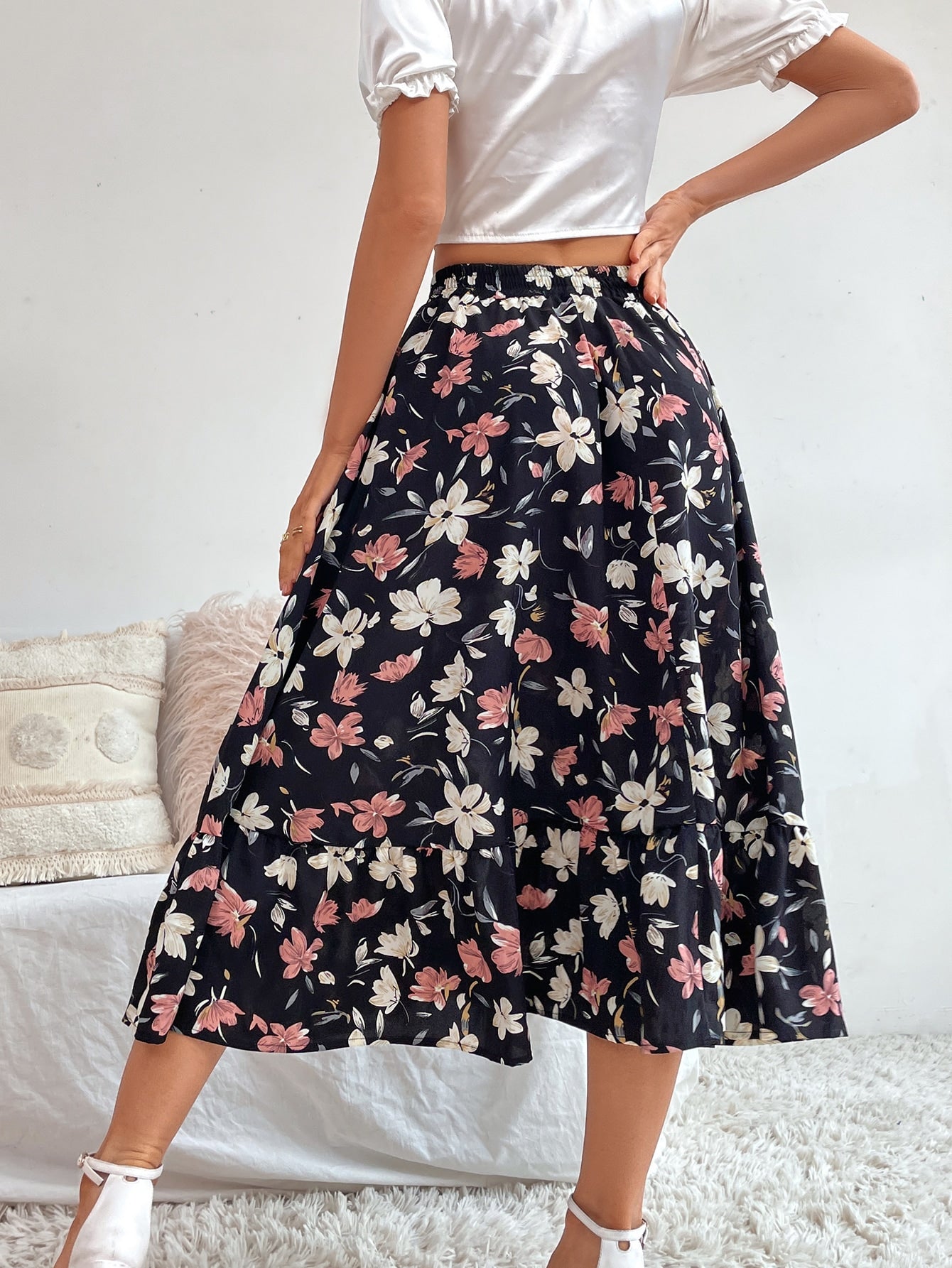 Allover Floral Print Ruffle Hem Skirt