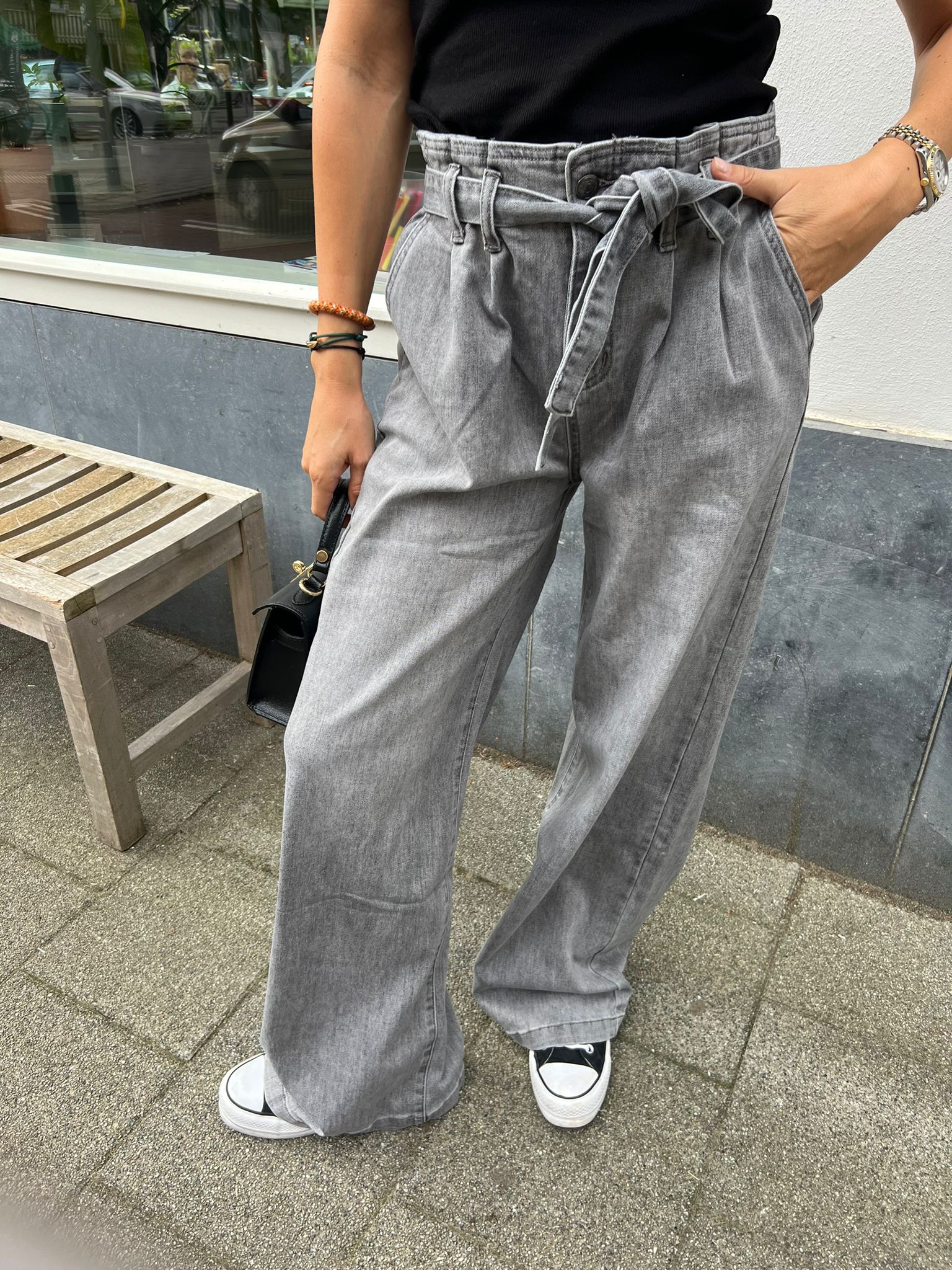 Wide Leg Belt Jeans Grey