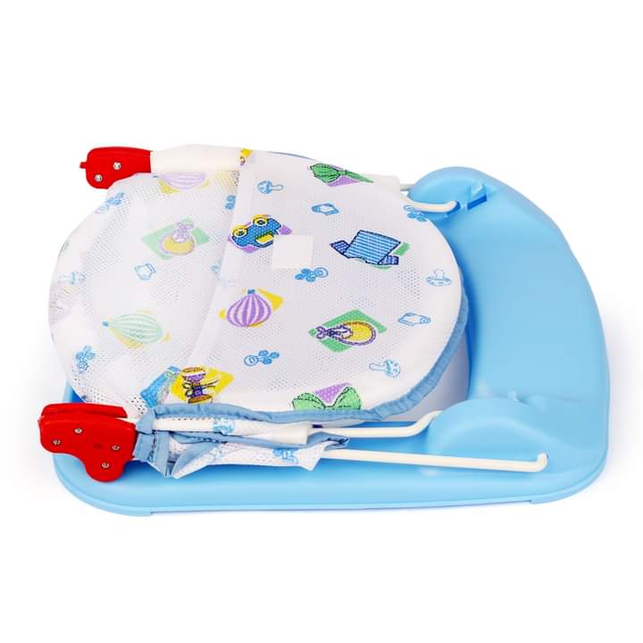 LUXURIOUS BABY BATH CHAIR