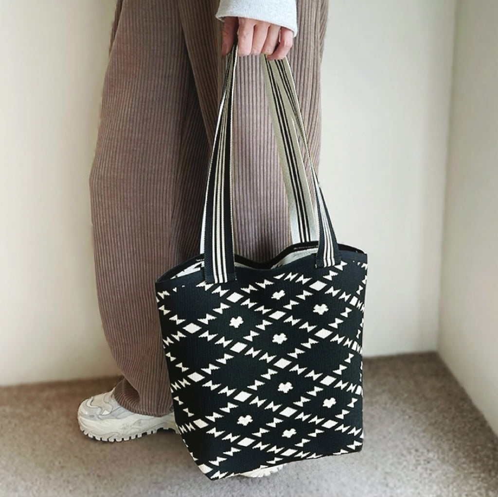 Artistic Pattern Bucket Bag