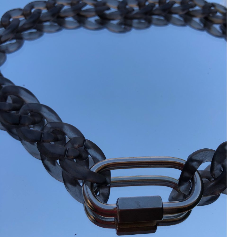 Transparent Acrylic Barbed Wire  Chain