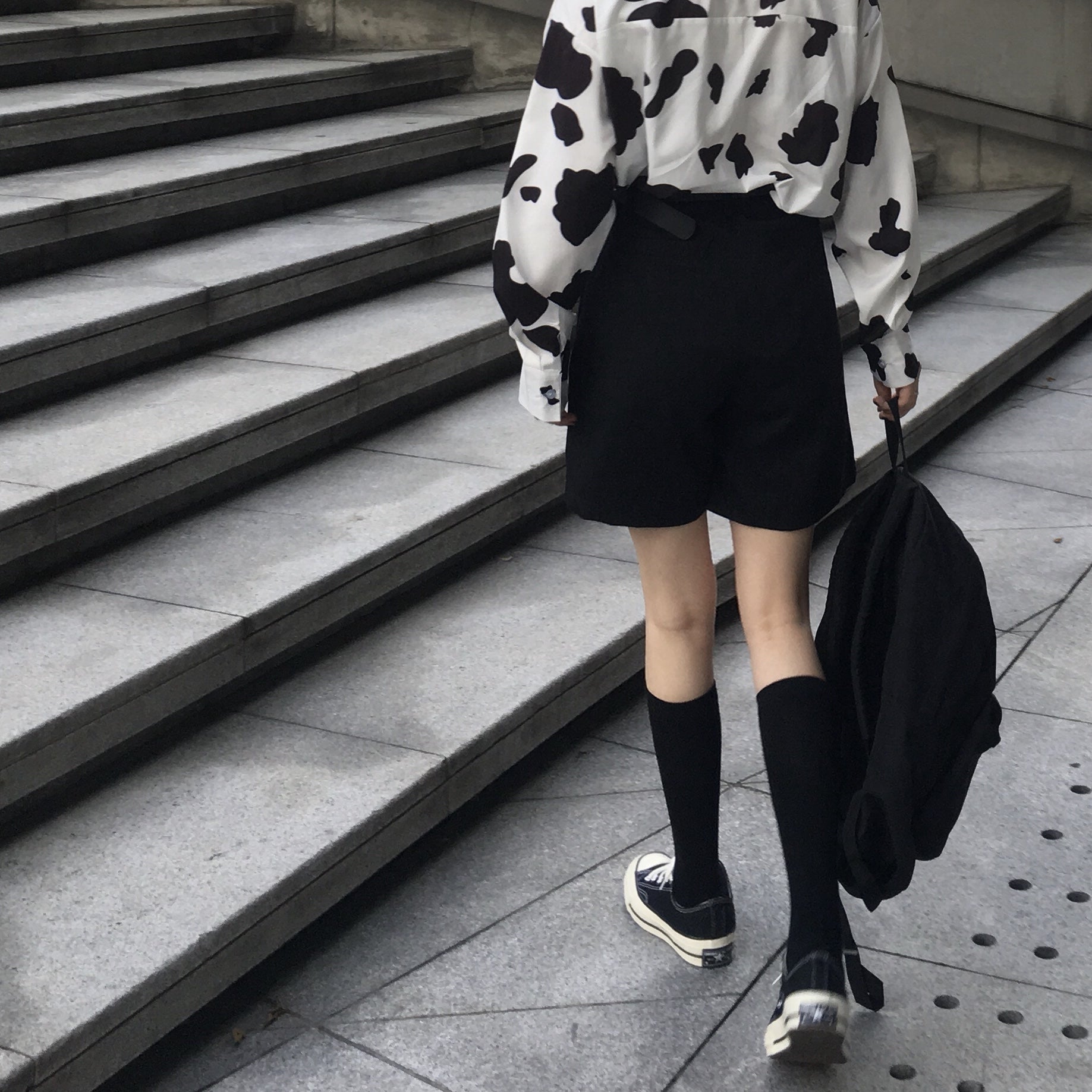 Cow Print Shirt + Black Shorts KF30372