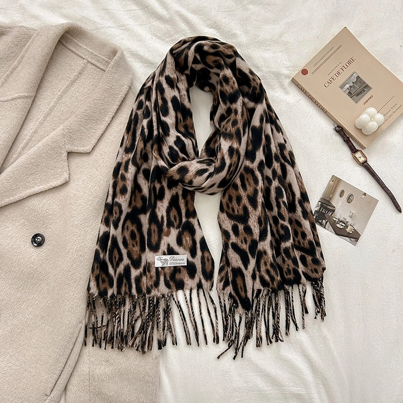 Unisex Retro Leopard Polyester Tassel Scarf