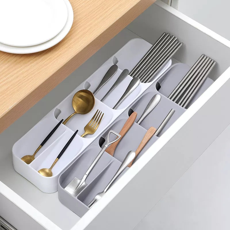 CUTLERY ORGANIZER