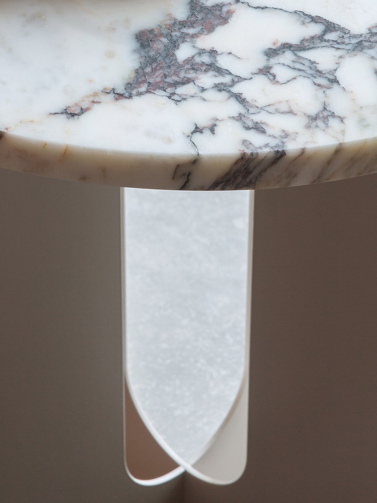 Side Table. Tabletop