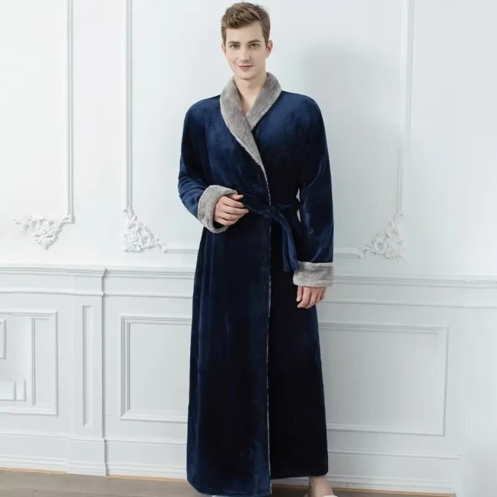 Plush Fleece Contrast Trim Bathrobe