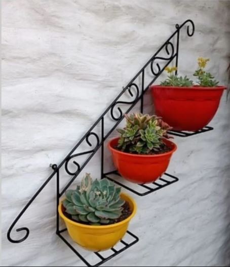 Staircase Floral Display Wall Basket