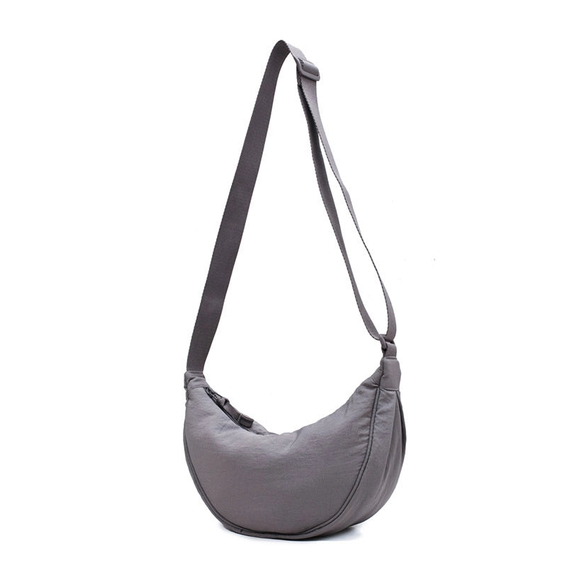 Women's Nylon Solid Color Streetwear Dumpling Shape Zipper Crossbody Bag