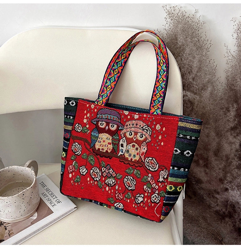 Women's Medium Canvas Animal Vacation Ethnic Style Square Zipper Tote Bag