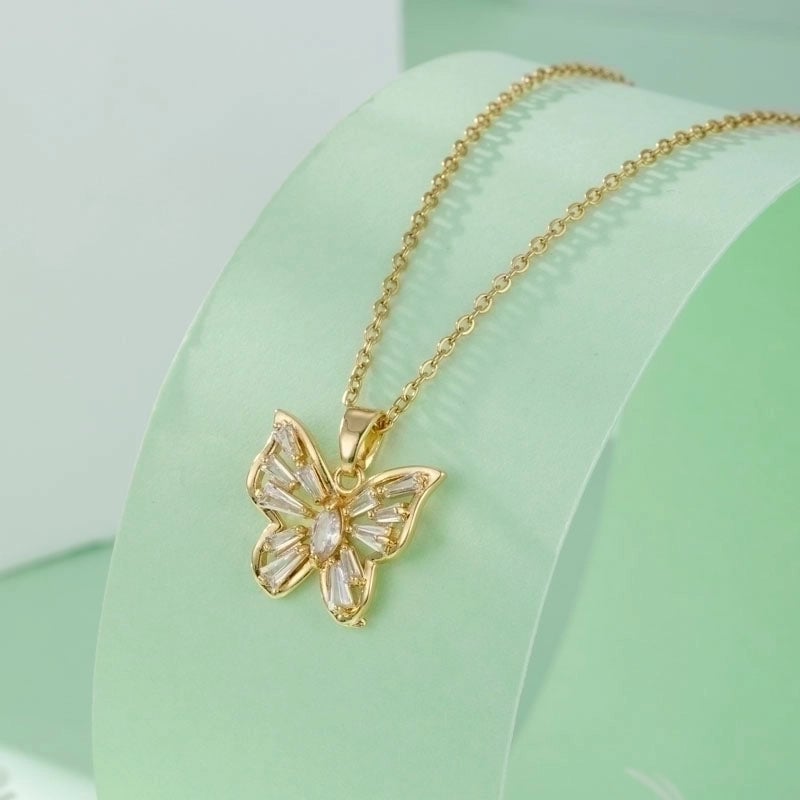 Stainless Steel Titanium Steel 18K Gold Plated Elegant Plating Inlay Maple Leaf Eye Butterfly Zircon Pendant Necklace
