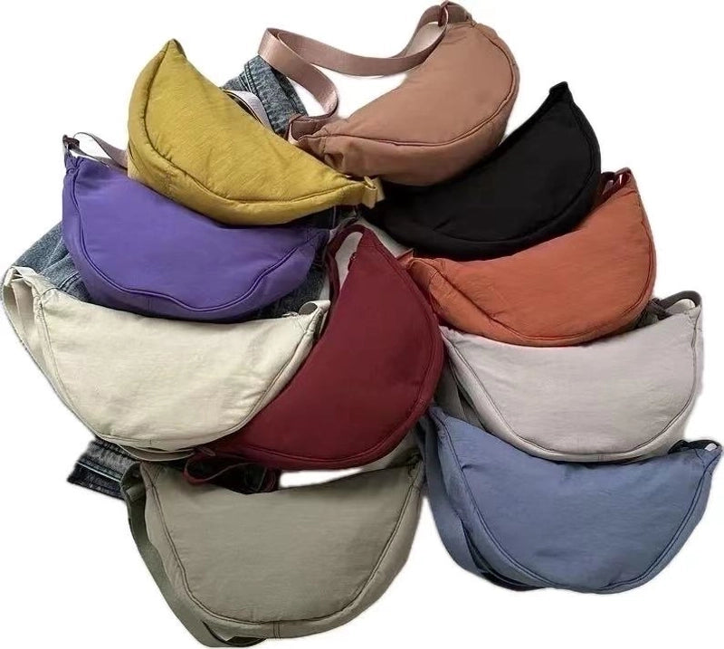 Unisex Nylon Solid Color Basic Sports Dumpling Shape Zipper Fanny Pack