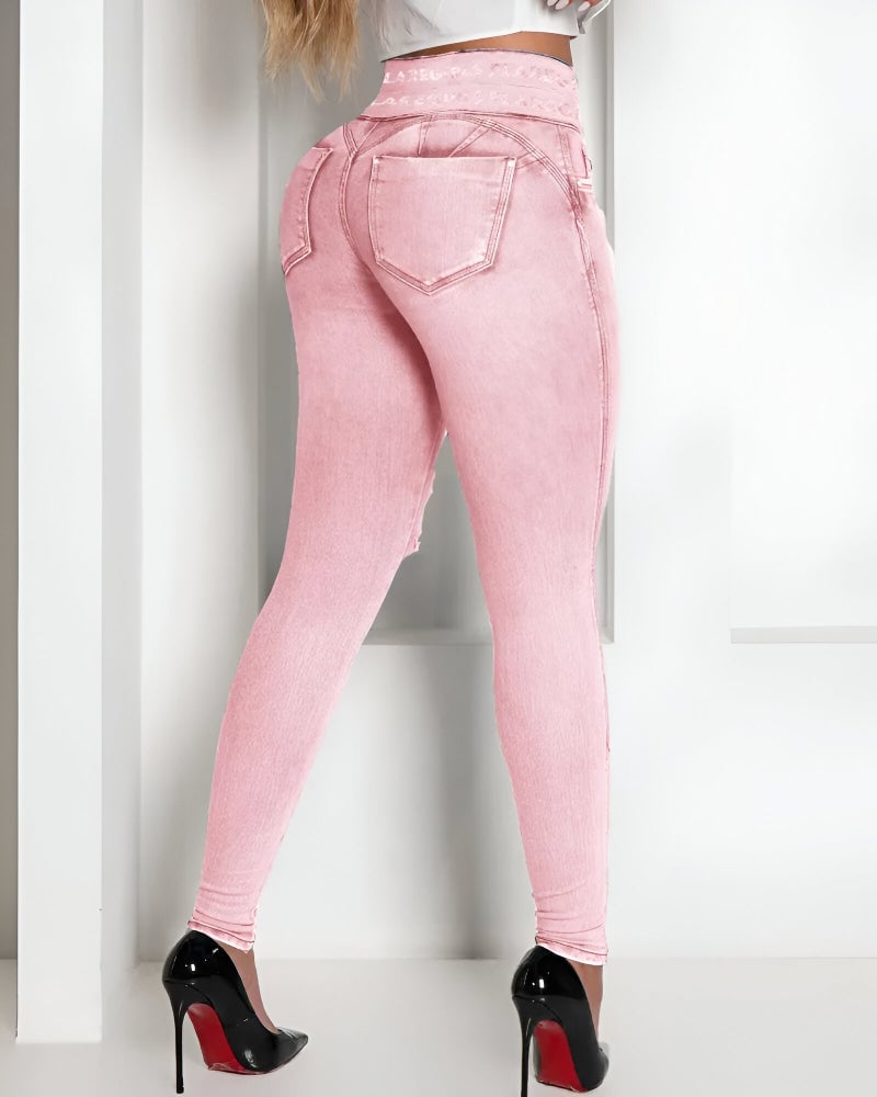 Ripped Slim Fit Jegging Style Jeans For Everyday Use
