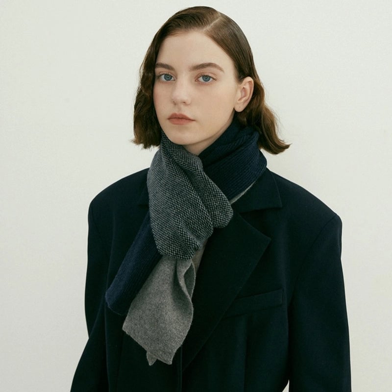 Women's Elegant Minimalist Solid Color Polyester Acrylic Nylon Scarf