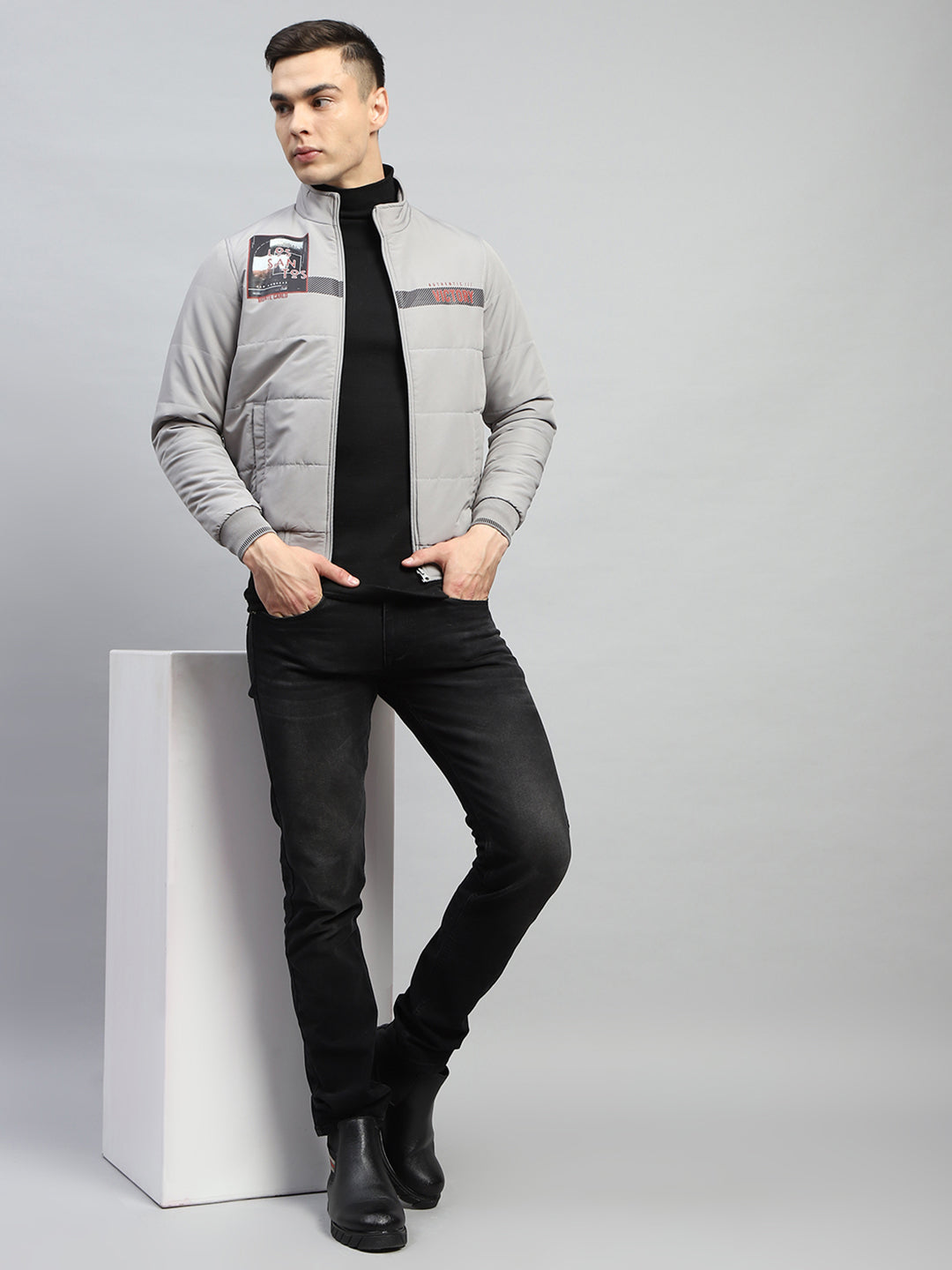 Men Grey Printed Mock Neck Full Sleeve Jacket