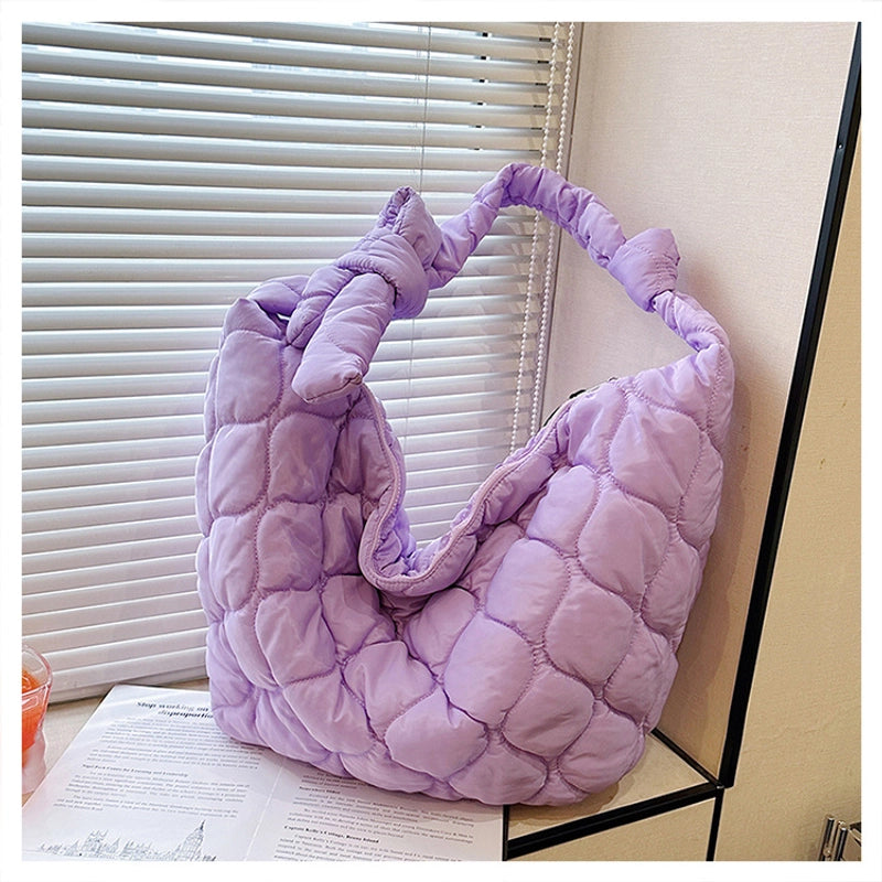 Women's Large Polyester Solid Color Classic Style Streetwear Square Zipper Cloud Shape Bag