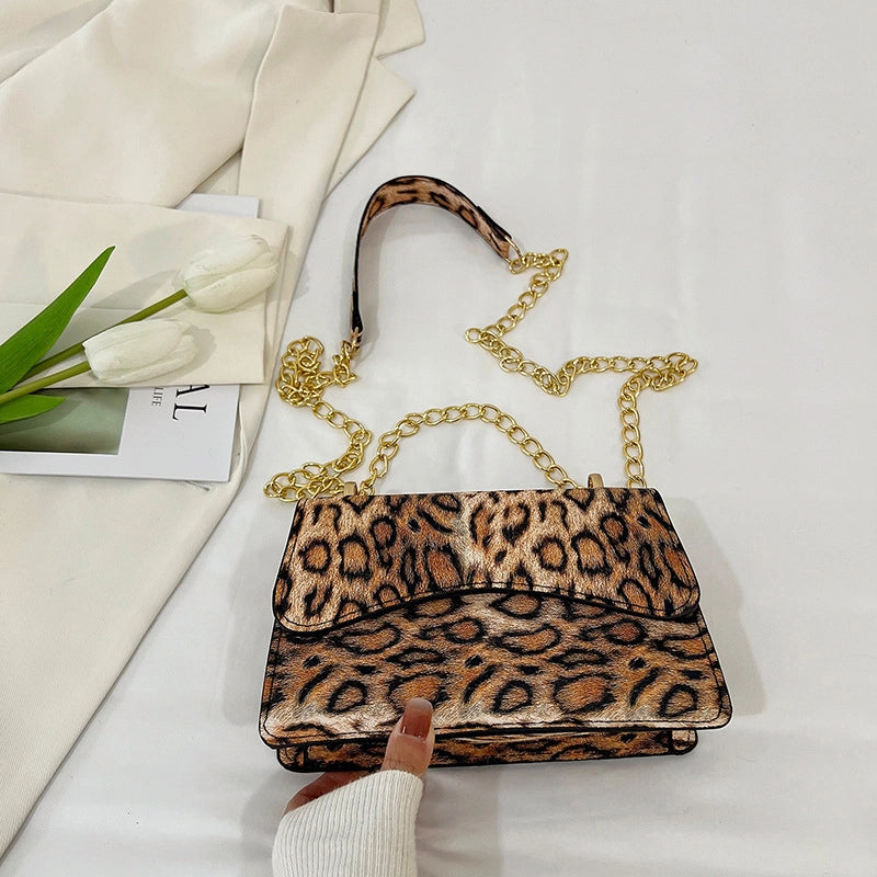 Women's Medium PU Leopard Streetwear Sewing Thread Square Zipper Shoulder Bag