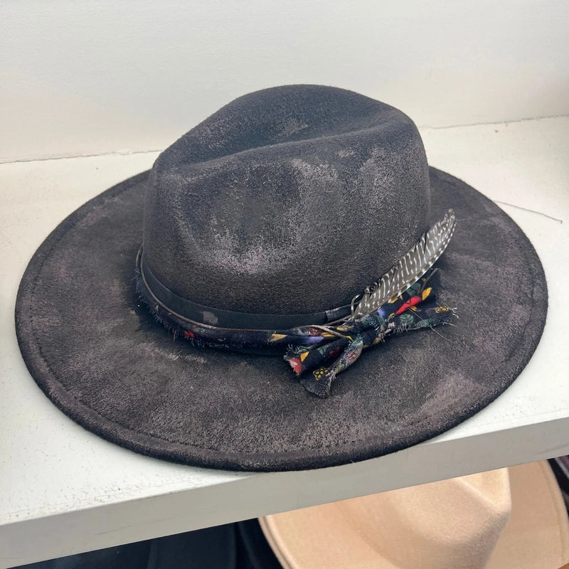 Handmade Old Smoked Big Brim Jazz Hat Feather Decoration Classic Gentleman Hat Retro Top Hat Cowboy Hat
