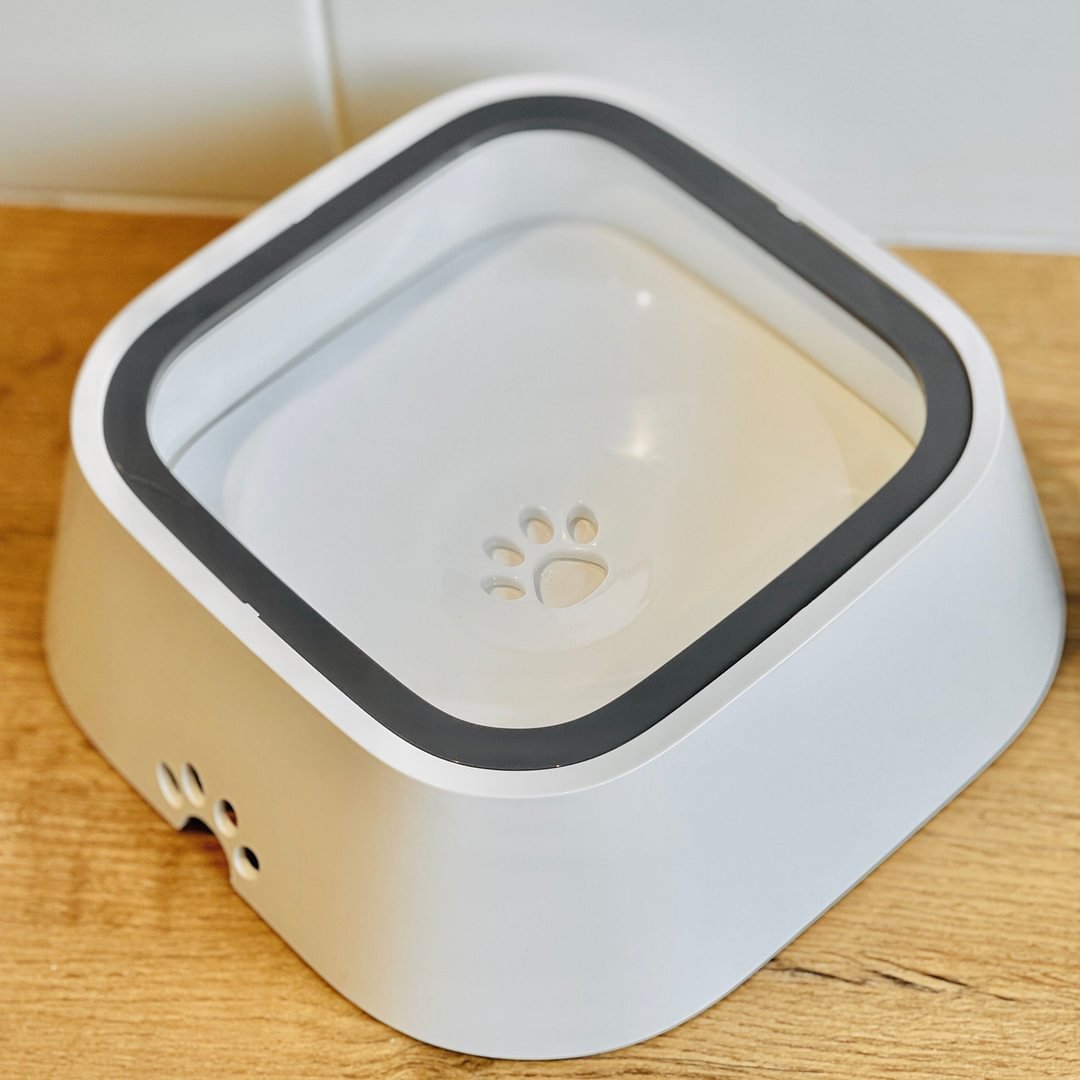 2023 Hot Sale🔥Pet Water Bowl Splash-proof Not Wet Mouth Can Be Car Anti-flip Waterer(49% OFF🎉)