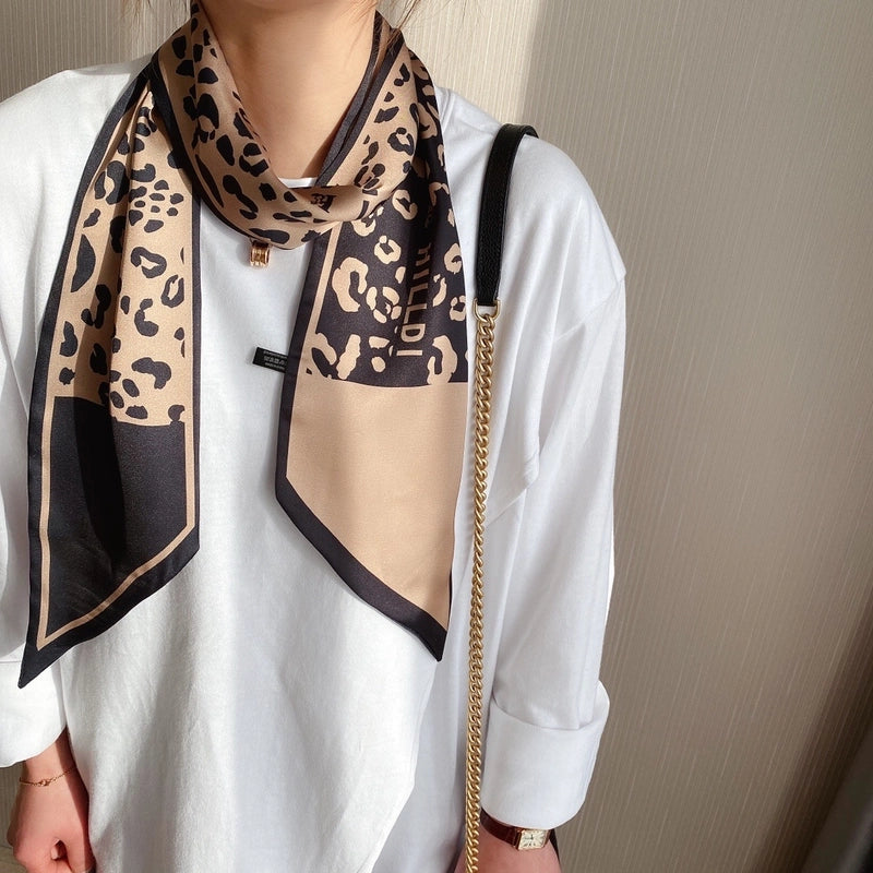 Women's Minimalist Color Block Polyester Printing Silk Scarf