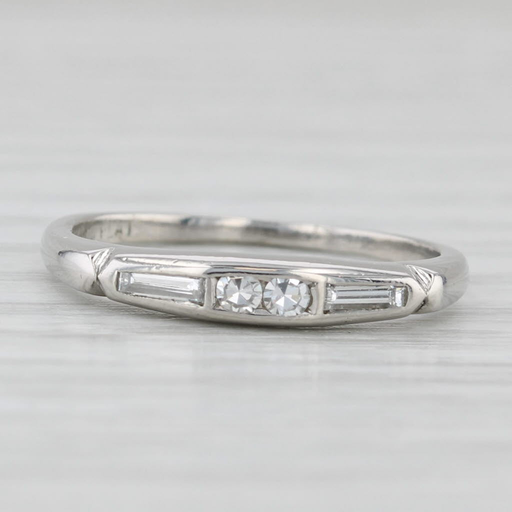 0.12ctw Diamond Wedding Band Platinum Size 5.75 Stackable Ring