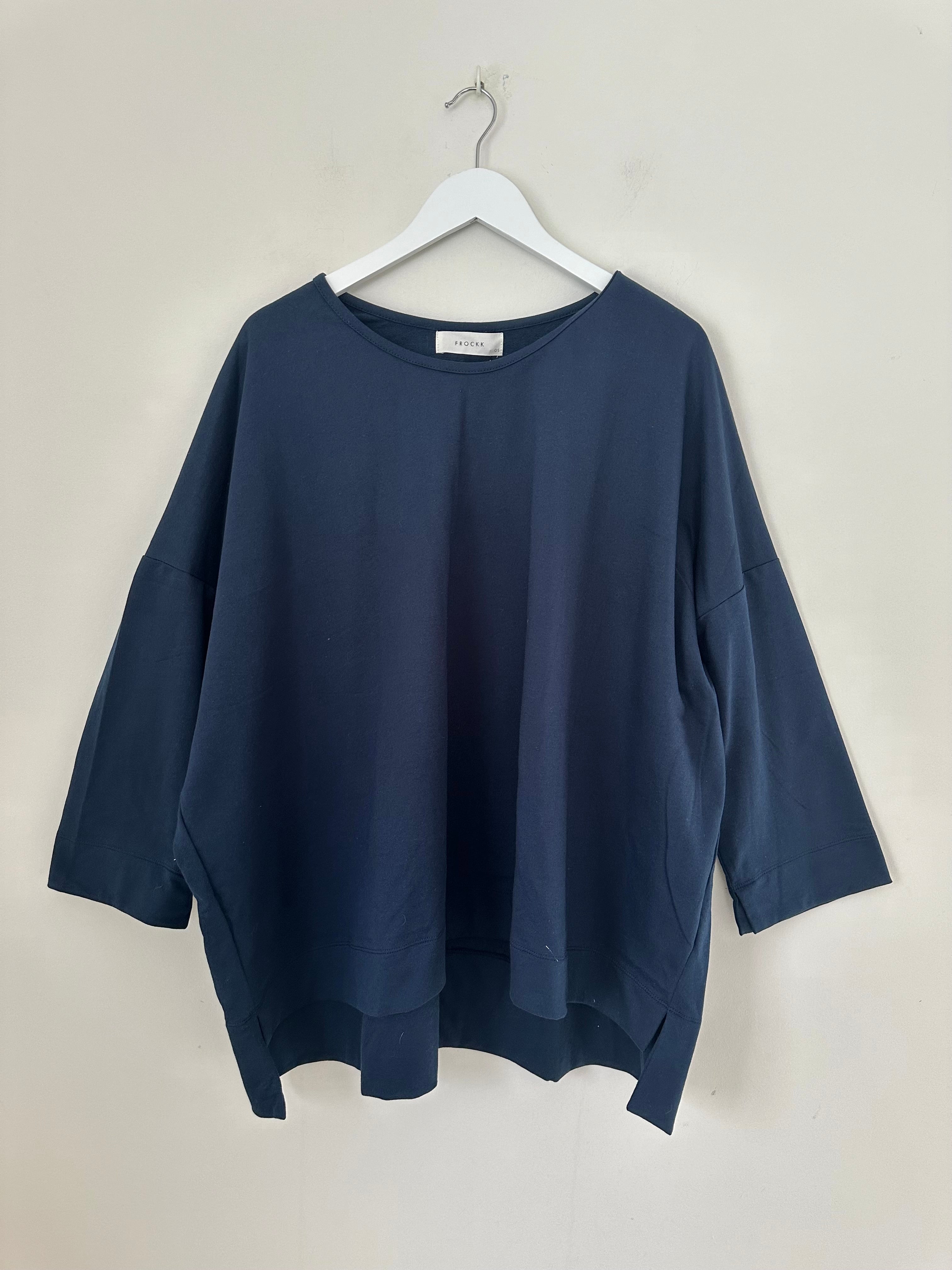 hunter top - navy knit