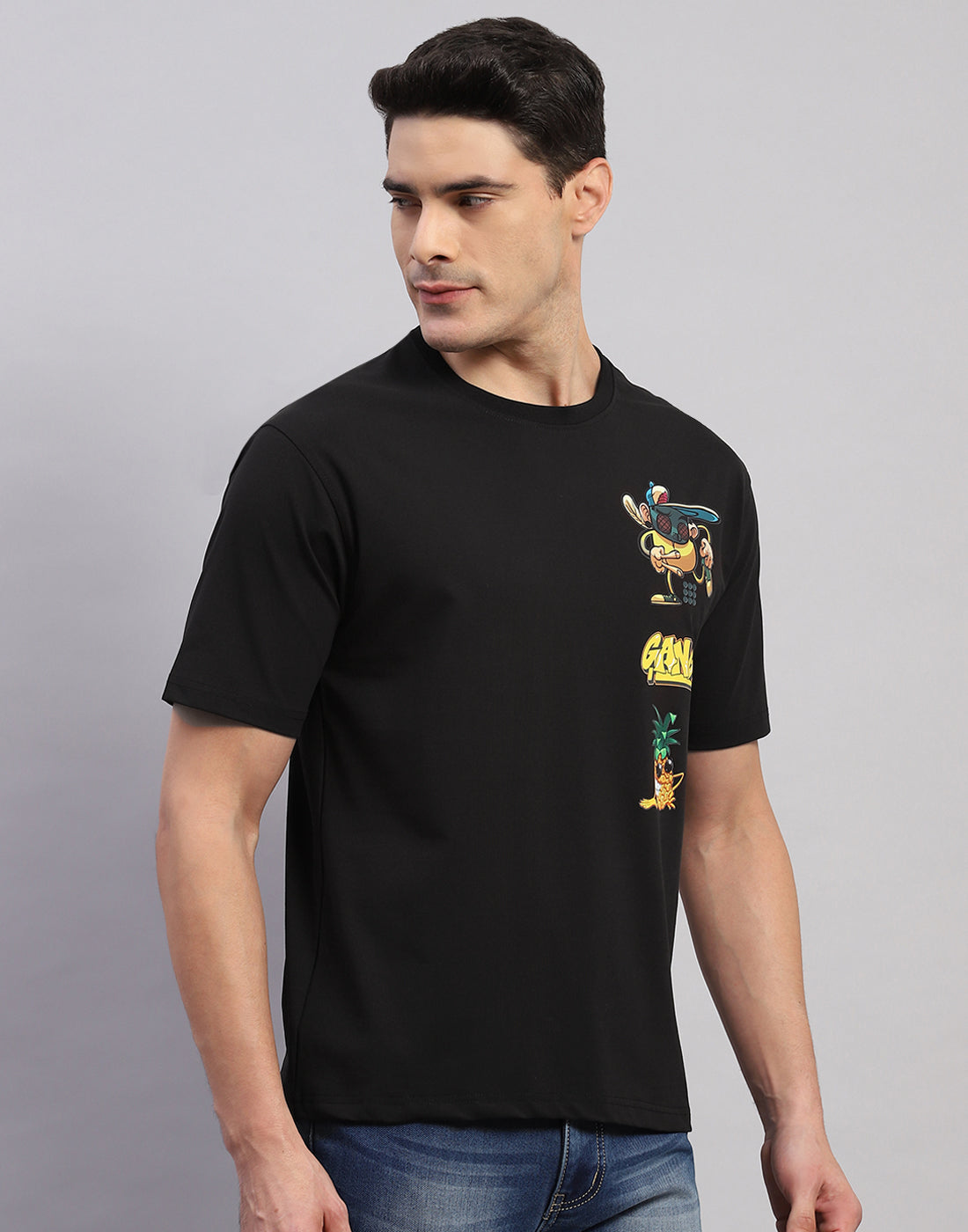 Men Black Printed Round Neck Half Sleeve T-Shirt