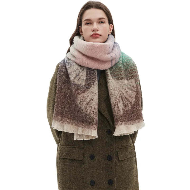 Unisex Casual Minimalist Ginkgo Leaf Polyester Scarf